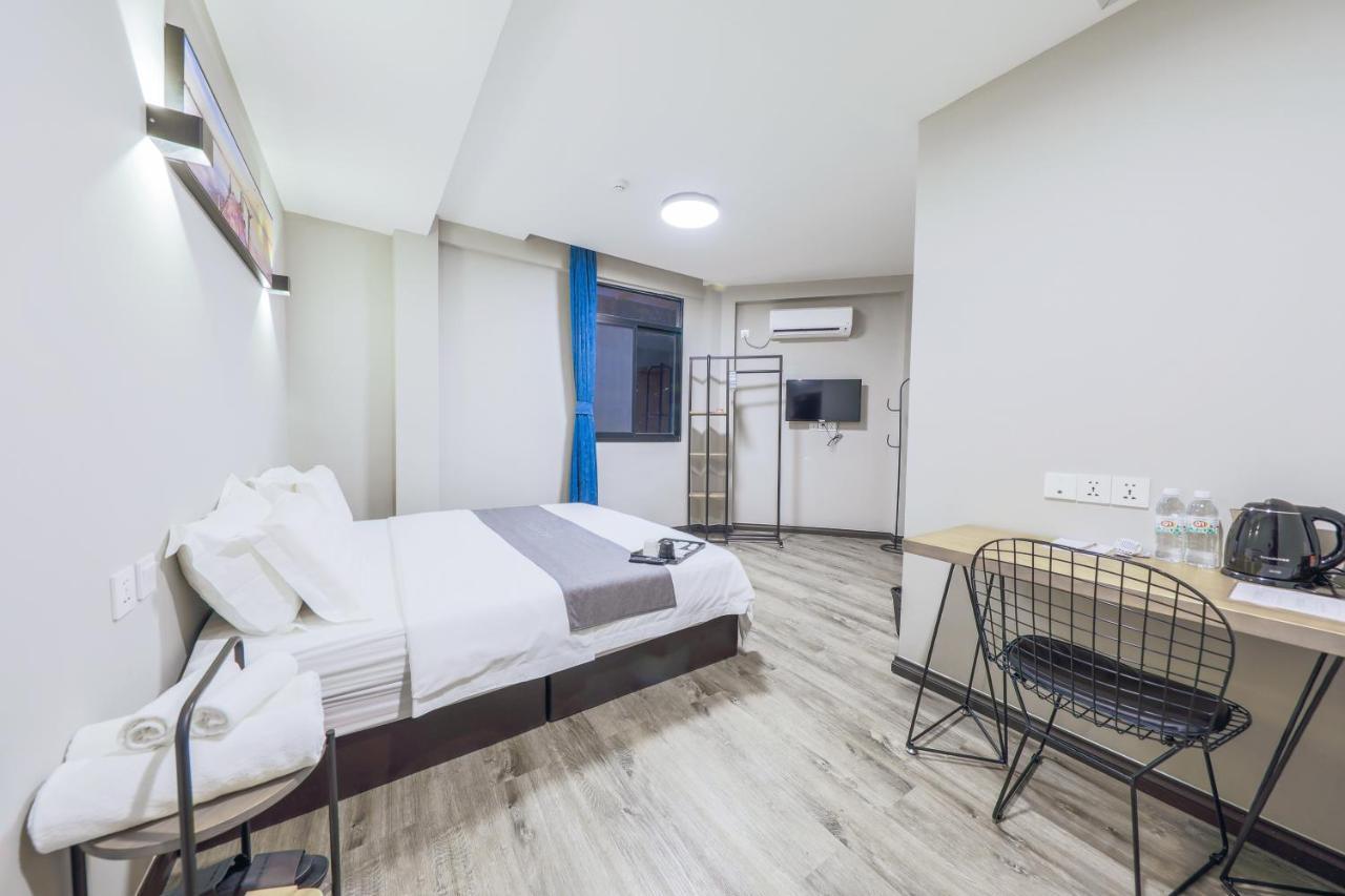 Paly Hotel Семпорна Экстерьер фото